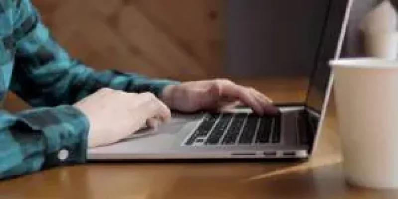 راهنمای خرید لپ تاپ اداری